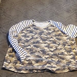 Camo Pullover Hoodie with Striped Raglan Sleeves - Neutral